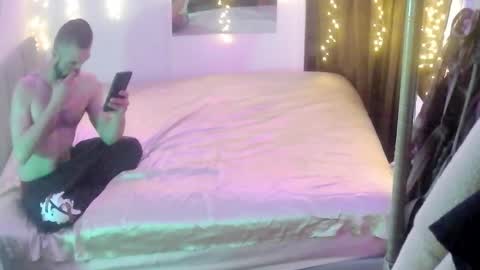 jacknjill113384 online show from 02-15-25, 12:26