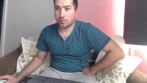 jackson222222222 online show from 04-25-26, 12:52