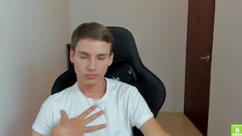 Snapshot of jackson_millers chatting on 02-26-25, 02:48 Jack online show from 02-26-25, 02:48