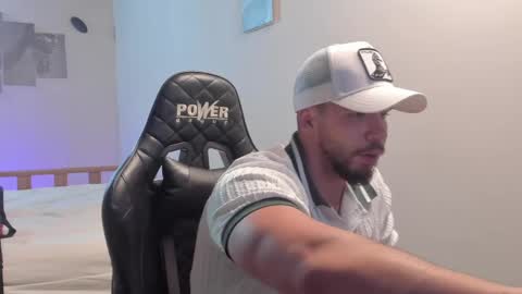 Snapshot of jackson_stifler1 chatting on 04-29-26, 04:33 Jckson Stifler online show from 04-29-26, 04:33