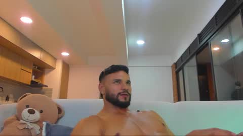 Snapshot of jackson_wayne__ chatting on 07-06-26, 02:52 Jackson Wayne online show from 07-06-26, 02:52