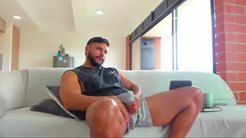 Snapshot of jackson_wayne__ chatting on 07-15-26, 02:33 Jackson Wayne online show from 07-15-26, 02:33