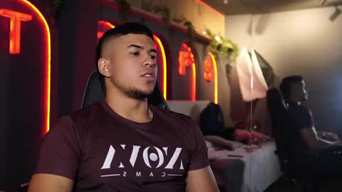 Jackson Bell online show from 04-18-26, 01:04