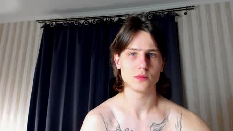 Snapshot of jacksonvox chatting on 02-16-25, 02:31 Nikolay online show from 02-16-25, 02:31
