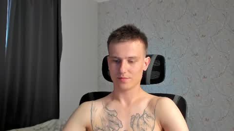 Snapshot of jacksonvox chatting on 06-13-26, 03:04 Nikolay online show from 06-13-26, 03:04