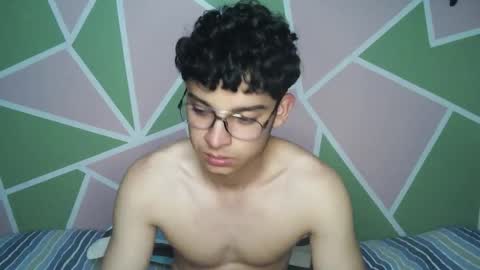 Snapshot of jacktowell_ chatting on 10-05-25, 03:27 Jack Towell online show from 10-05-25, 03:27