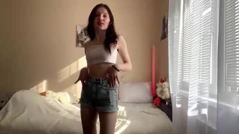 Lillian online show from 03-29-26, 06:13