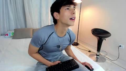 Snapshot of jacob_colliins chatting on 05-11-26, 02:50 jacob_colliins online show from 05-11-26, 02:50