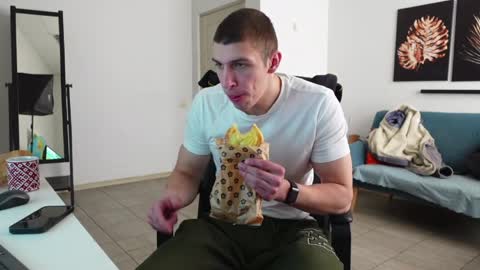 JACOB DEVON online show from 04-09-26, 06:19