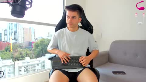 JACOB FERRER online show from 03-09-26, 07:07