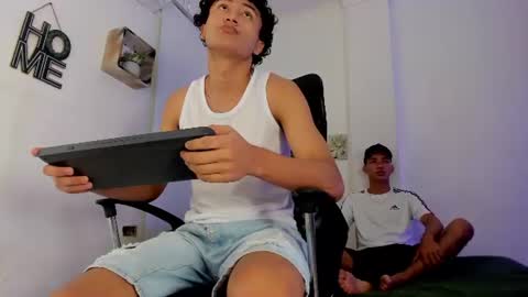 jacob_twink1 online show from 07-22-26, 02:09