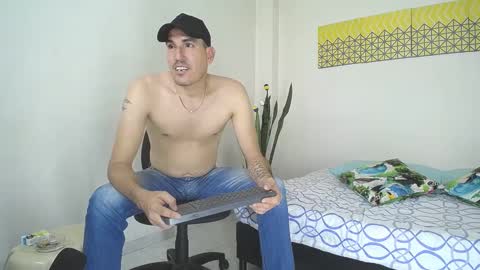 Jacob And Jayden online show from 03-12-25, 10:39