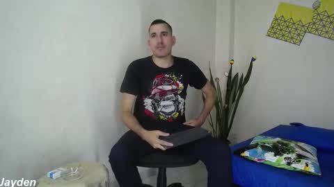 Jacob And Jayden online show from 10-02-25, 06:48