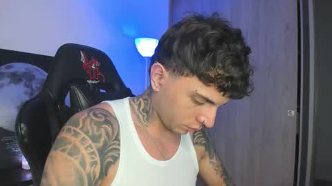 jacobb116 online show from 11-23-25, 01:05