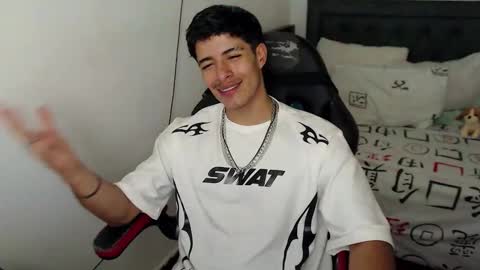 Snapshot of jacobbakerr chatting on 04-28-26, 04:28 Jacobbakerr online show from 04-28-26, 04:28