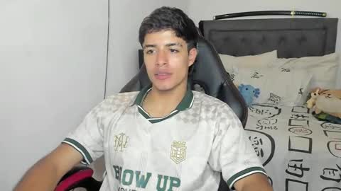 Snapshot of jacobbakerr chatting on 05-13-26, 05:16 Jacobbakerr online show from 05-13-26, 05:16