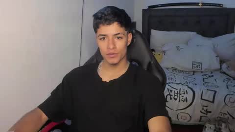 Snapshot of jacobbakerr chatting on 06-01-26, 02:35 Jacobbakerr online show from 06-01-26, 02:35