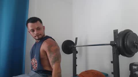 Snapshot of jacobjamess chatting on 02-25-25, 07:14 jacobjamess online show from 02-25-25, 07:14