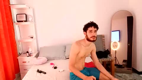 JACOB  ROBIN online show from 11-23-25, 06:08