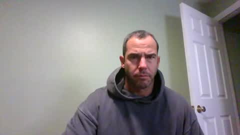 Snapshot of jacoff38 chatting on 12-17-25, 12:44 jacoff38 online show from 12-17-25, 12:44