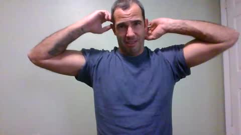 Snapshot of jacoff38 chatting on 12-18-25, 04:07 jacoff38 online show from 12-18-25, 04:07