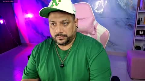 Snapshot of jacoob_woods chatting on 05-01-26, 04:11 daddy sir master bear online show from 05-01-26, 04:11