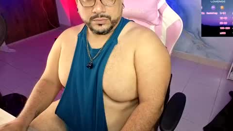 Snapshot of jacoob_woods chatting on 05-18-26, 03:24 daddy sir master bear online show from 05-18-26, 03:24