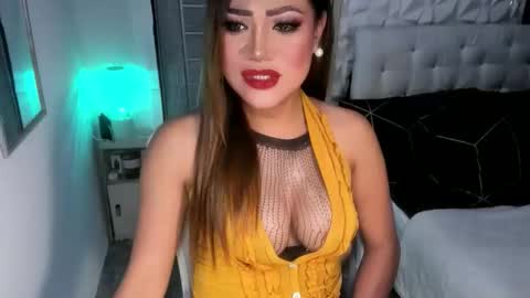 Jacque online show from 03-26-26, 05:57