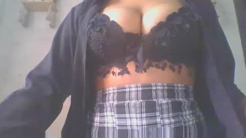 jacqueline_fernandez online show from 11-10-25, 06:56