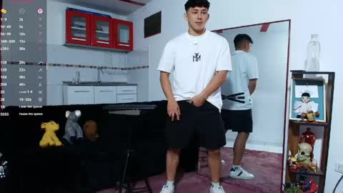 jacobo online show from 04-12-26, 02:33