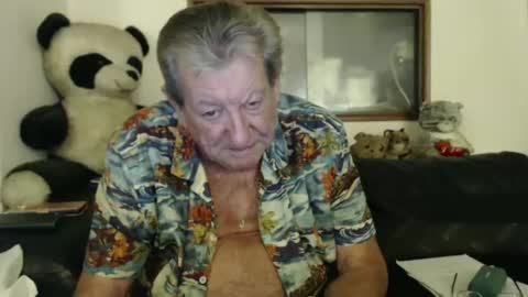 Snapshot of jacques_de_france chatting on 03-12-25, 05:02 Jacques online show from 03-12-25, 05:02
