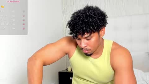 Snapshot of jacub_micke chatting on 05-25-26, 12:49 Jacub online show from 05-25-26, 12:49