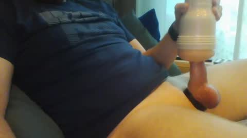 Snapshot of jacuzzi90 chatting on 08-09-26, 05:12 jacuzzi90 online show from 08-09-26, 05:12