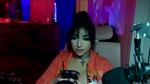 Snapshot of jad3g0ld chatting on 11-03-25, 02:13 jad3g0ld online show from 11-03-25, 02:13