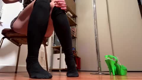 Snapshot of jada_lovelace chatting on 01-18-25, 12:24 JL online show from 01-18-25, 12:24