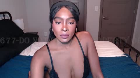 Jade online show from 01-19-26, 02:59