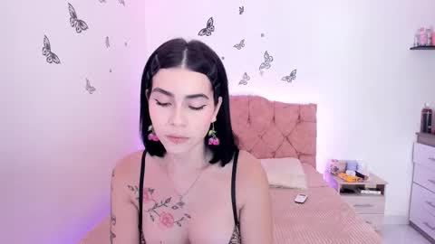   online show from 10-25-25, 01:13