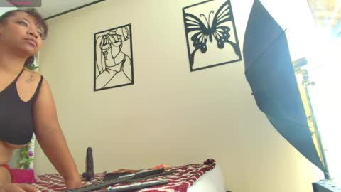 JADE online show from 04-01-26, 09:43