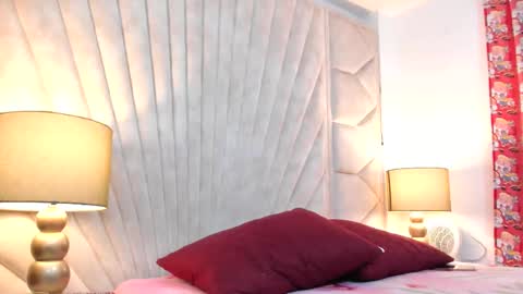 Jade  online show from 11-18-25, 10:41