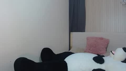 Adriana online show from 10-22-25, 04:40