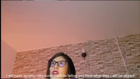 jade white  online show from 05-05-26, 12:24