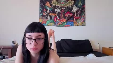 Snapshot of jadedolli chatting on 07-06-26, 11:18 19y HORNY COUPLE online show from 07-06-26, 11:18
