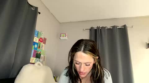 sexyeyes neverlie  online show from 05-09-26, 03:17