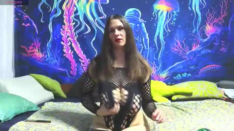 Jadelin Min online show from 02-18-26, 10:28