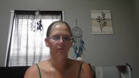 JadeLuv online show from 07-05-26, 03:52