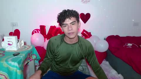 javi15  online show from 02-16-25, 12:41