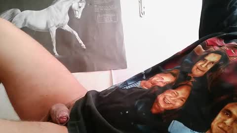 Snapshot of jahweed8 chatting on 09-12-25, 09:31 Jahweed online show from 09-12-25, 09:31