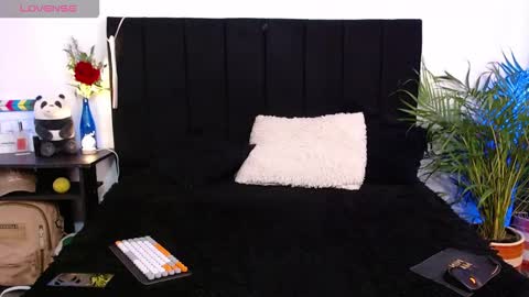 Jaiden online show from 10-26-25, 04:40