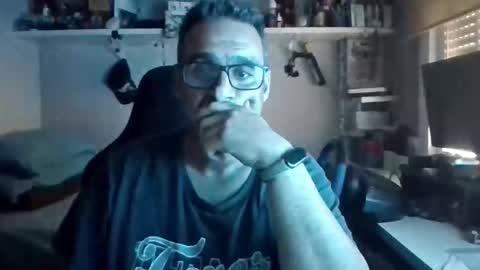 jaimellon26 online show from 12-22-25, 01:19