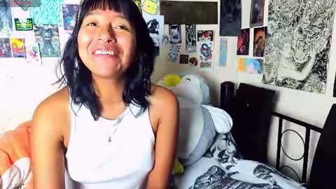Snapshot of jaina_angelll chatting on 07-22-26, 05:43 JAINA online show from 07-22-26, 05:43